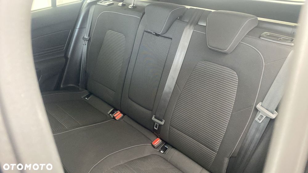 Ford Focus 1.0 EcoBoost mHEV Titanium X - 12