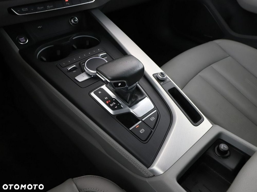 Audi A5 Sportback 40 TFSI S tronic design - 31