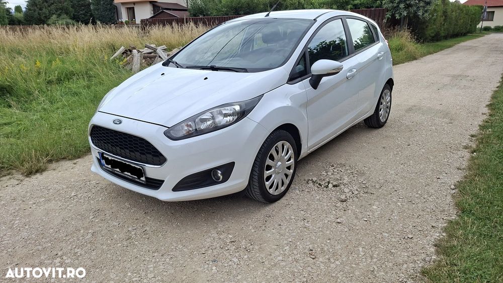 Ford Fiesta - 2