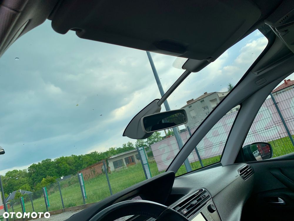 Citroën C4 Picasso PureTech 130 Stop&Start Attraction - 22