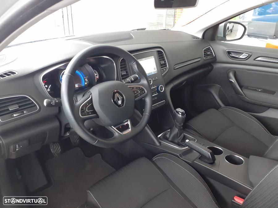 Renault Mégane 1.5 dCi Intens - 8