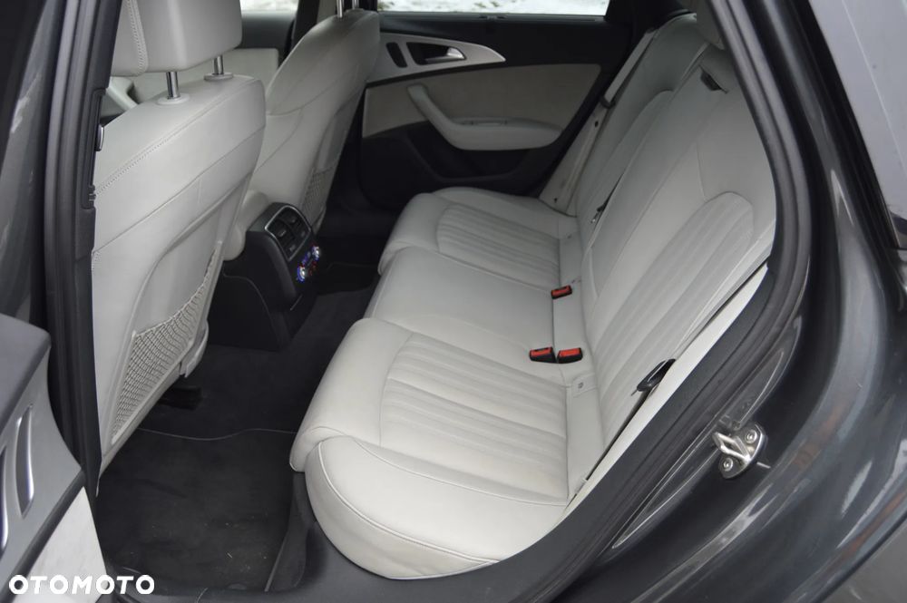 Audi A6 Avant 3.0 TDI Quattro S tronic - 14