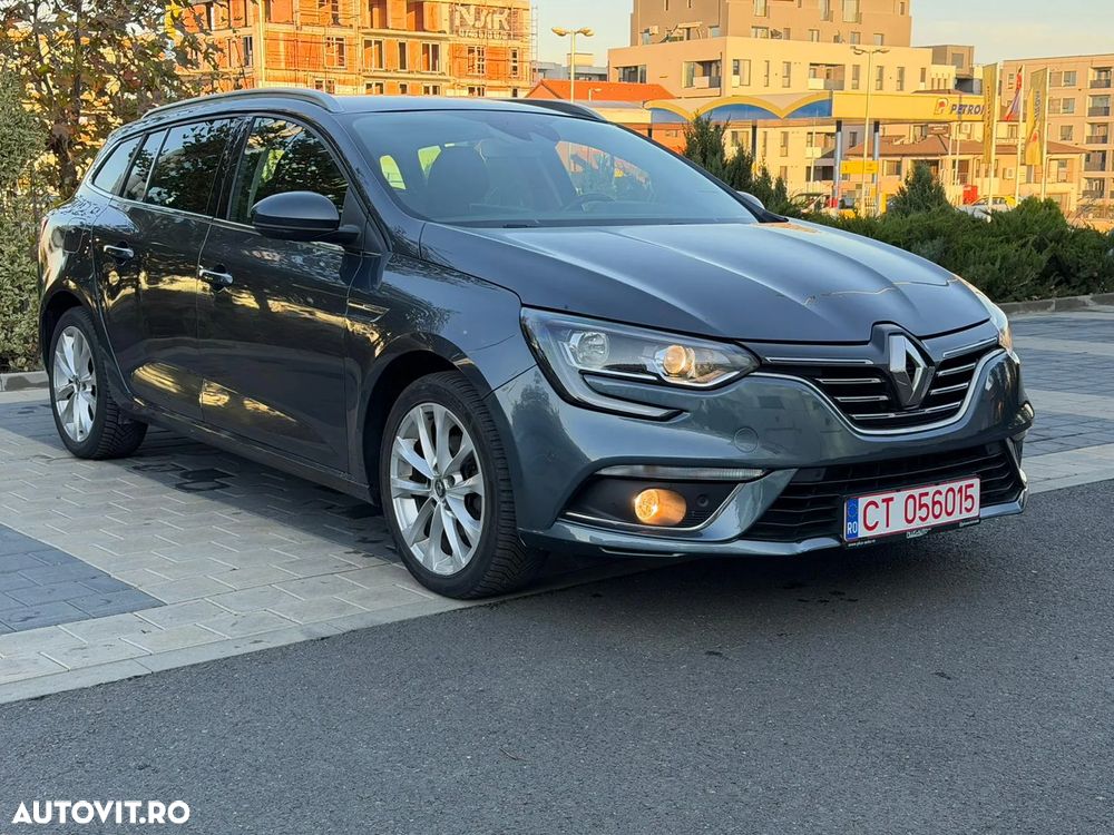 Renault Megane Grandtour TCe 140 GPF INTENS - 3