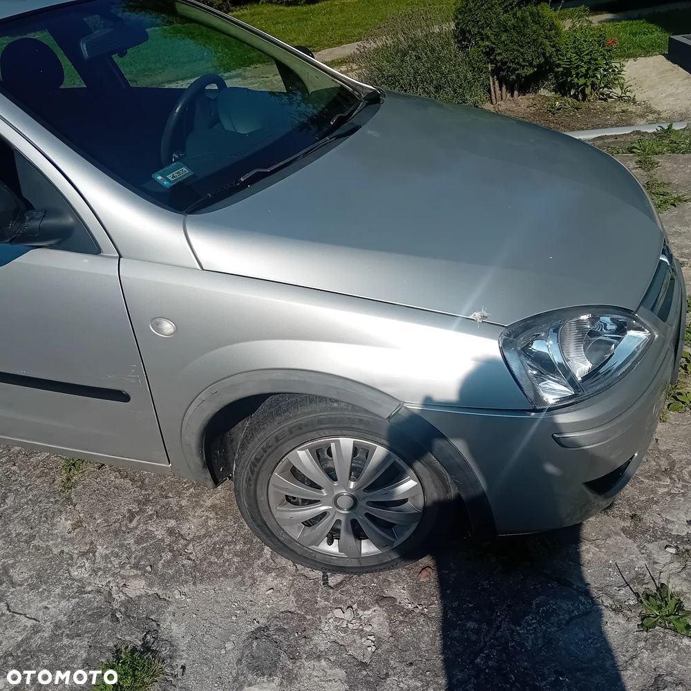 Opel Corsa 1.2 16V - 4