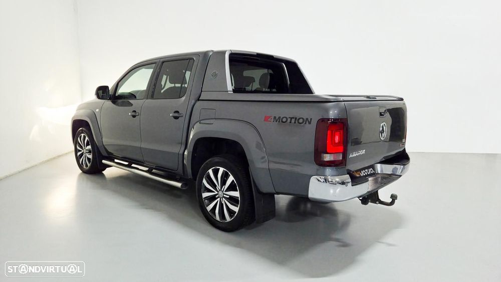 VW Amarok 3.0 TDI V6 4Motion - 6