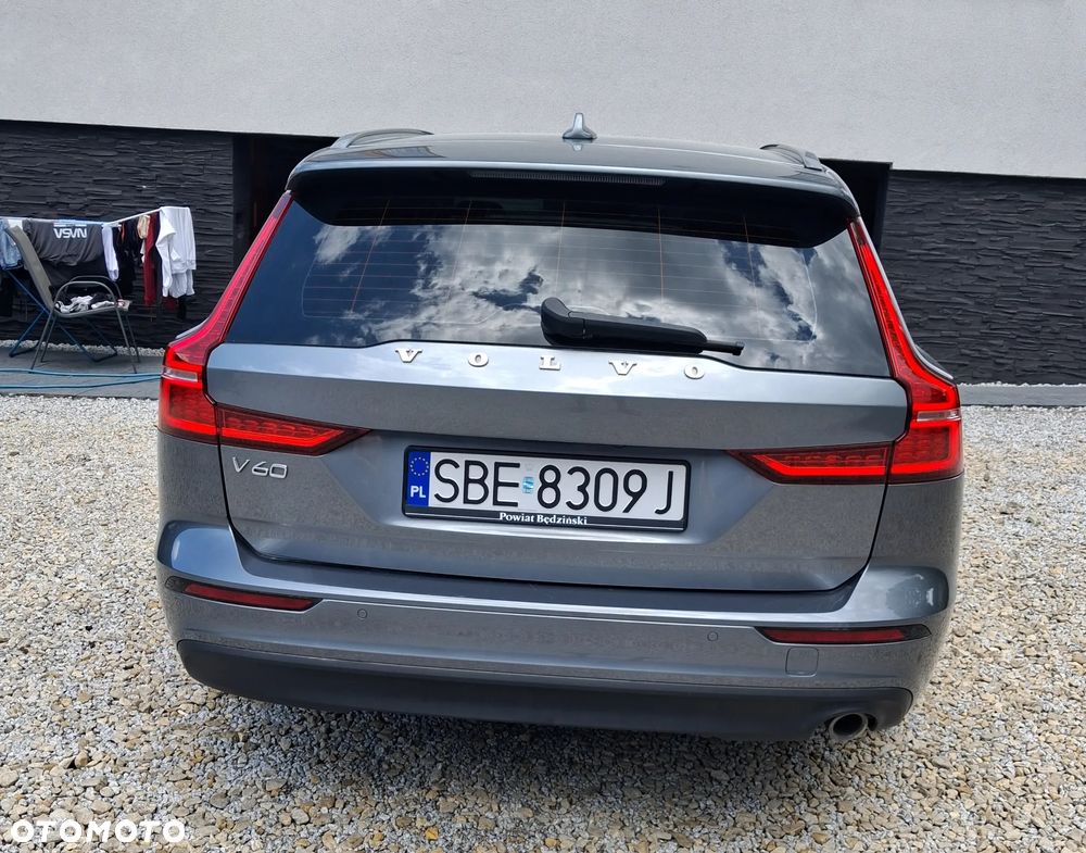 Volvo V60 D3 Momentum - 8