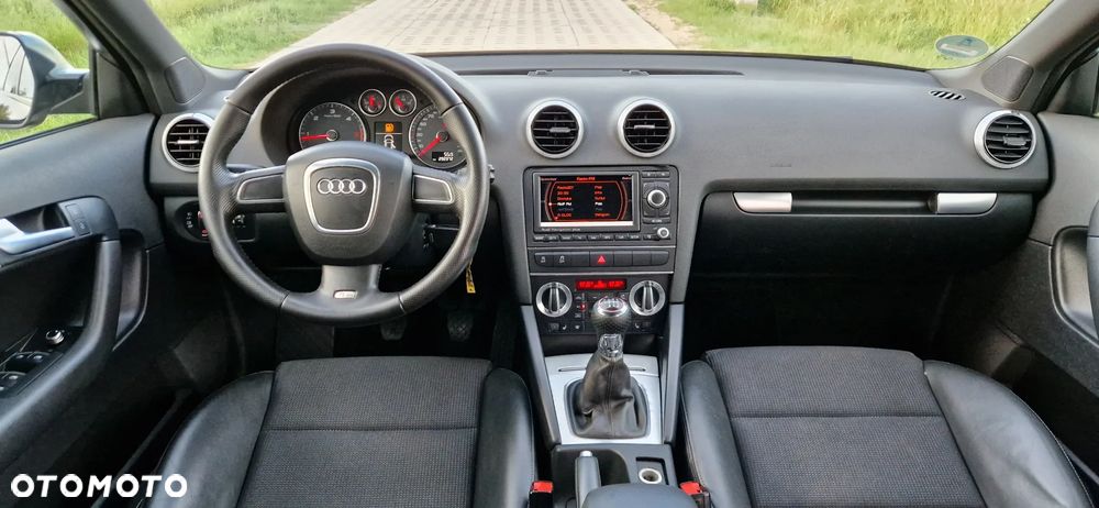 Audi A3 Sportback 2.0 TDI DPF S line Sportpaket - 29