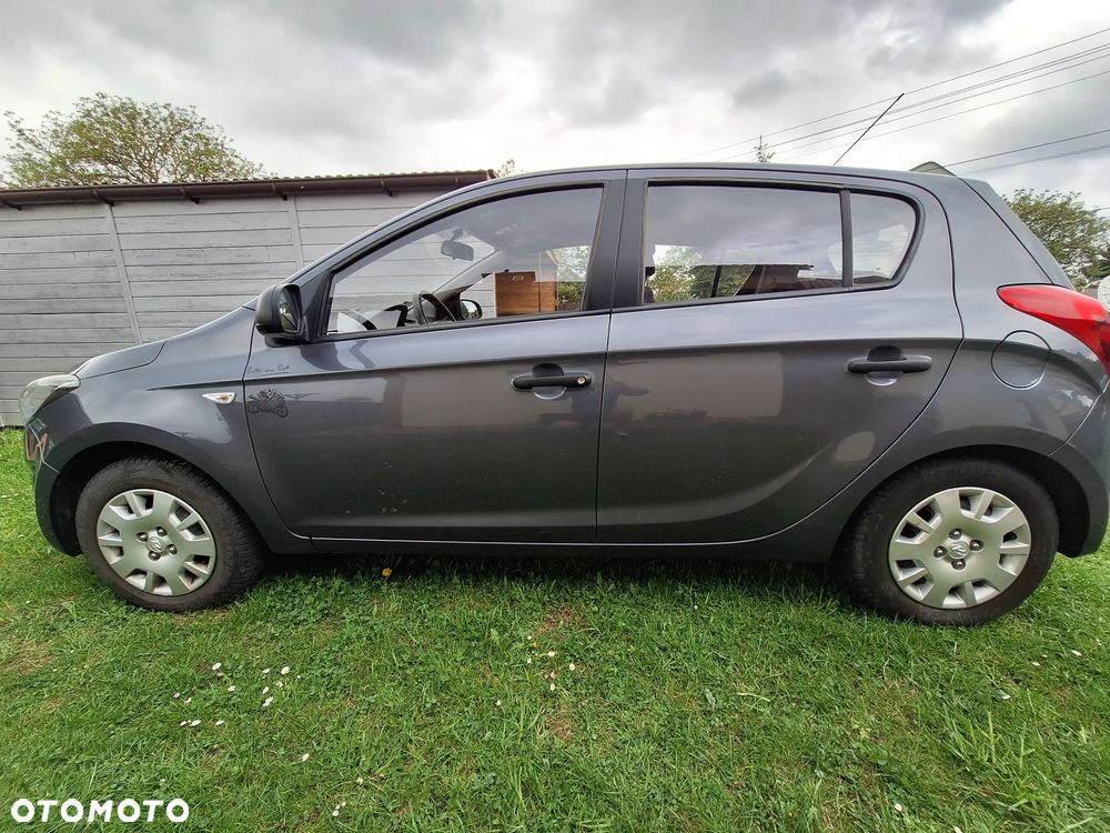 Hyundai i20 1.25 Classic + - 6