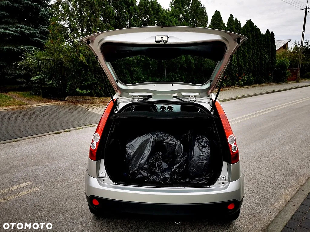 Ford Fiesta 1.3 Fun - 8