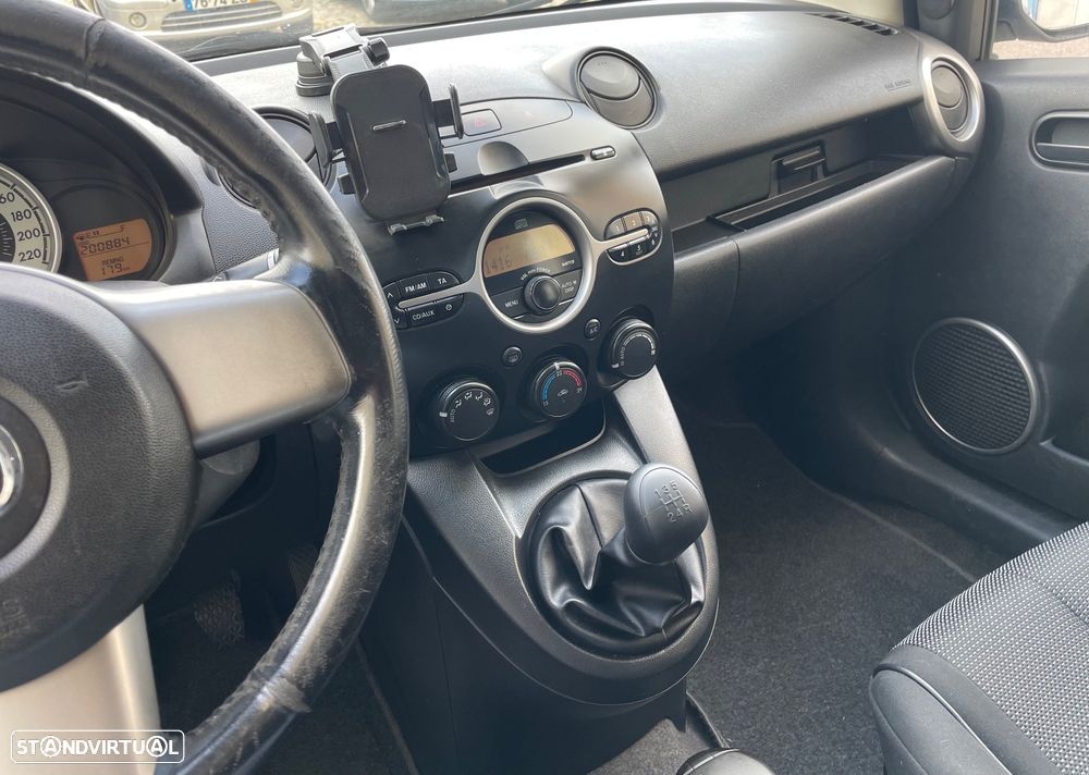 Mazda 2 1.3 MZR Exclusive - 14