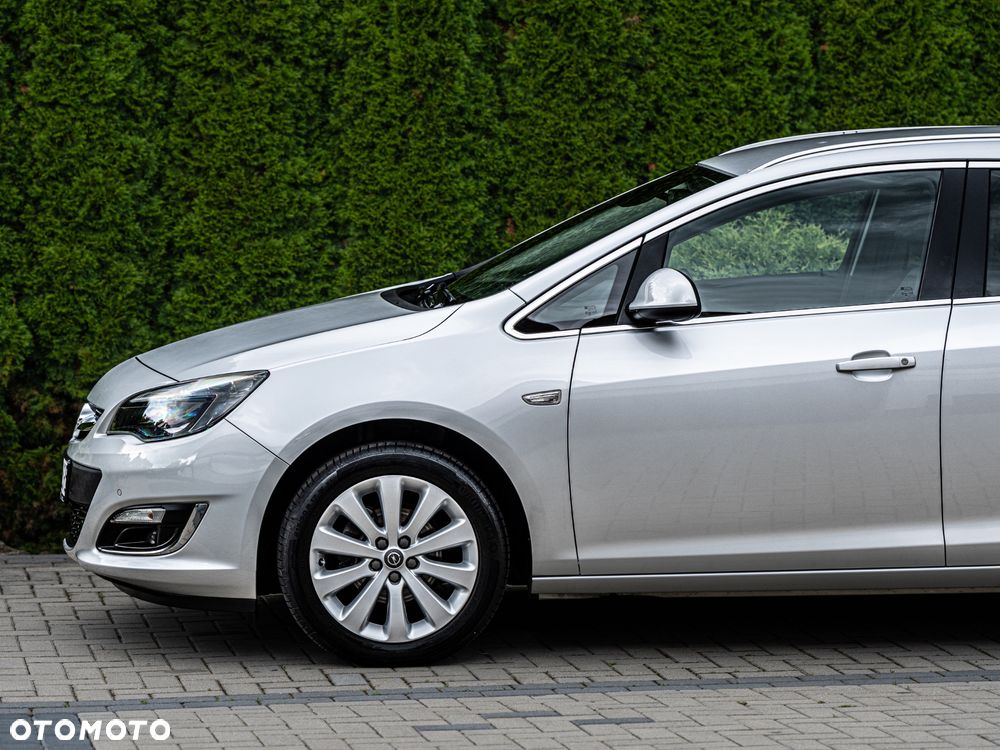 Opel Astra 1.4 Turbo - 10