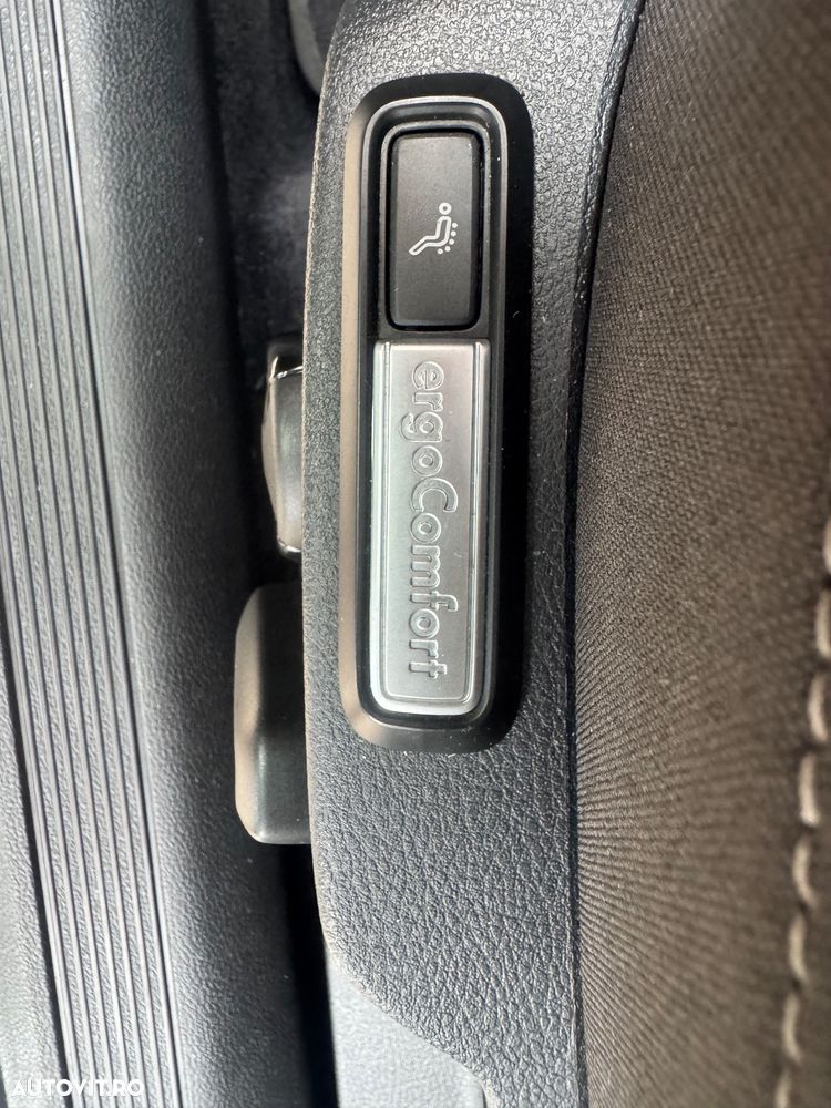 Volkswagen Passat 2.0 TDI (BlueMotion Technology) DSG Comfortline - 15