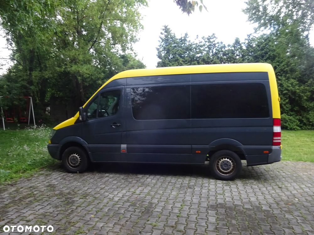 Mercedes-Benz Sprinter - 9