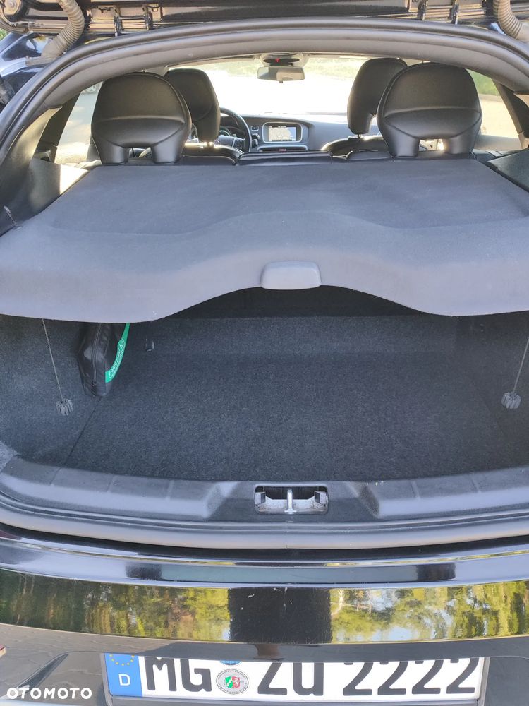 Volvo V40 T3 RDesign - 16