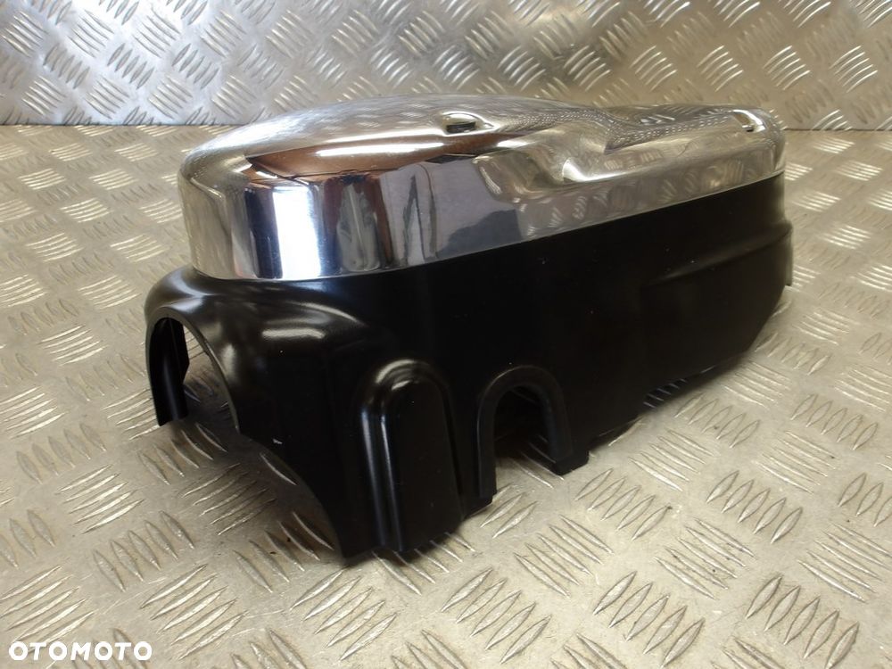 Osłona dekiel kapa obudowa silnika lewa KAWASAKI VN 1500 VULCAN NOMAD 1998-2004  PN: 14091-1297 , 14091-1206 - 7