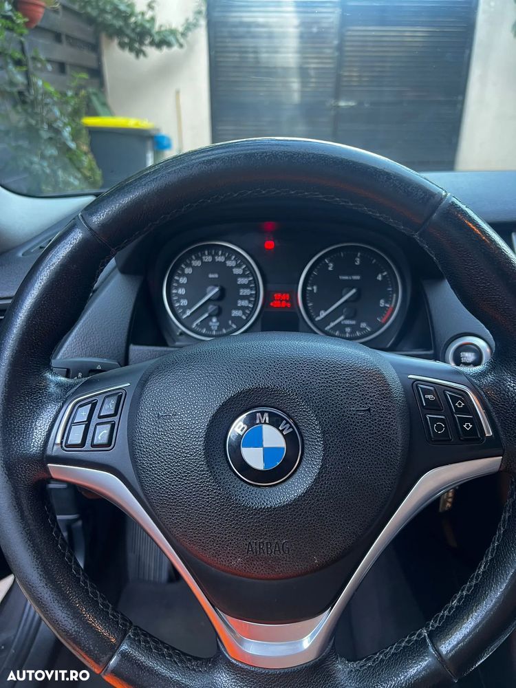 BMW X1 - 18