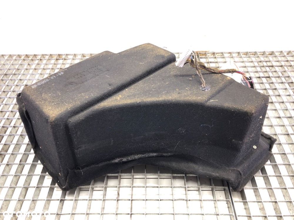 SUBWOOFER  PORSCHE CAYENNE (9PA) 2002 - 2010 S 4.5 250 kW [340 KM] benzyna 2002 - 2007 7L5867703 - 3