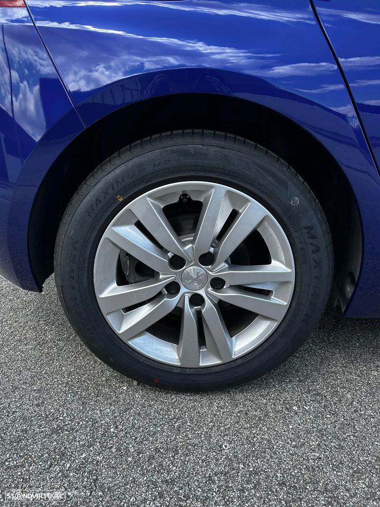 Peugeot 308 130 e-THP Stop & Start Allure - 23