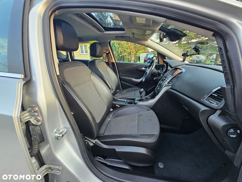 Opel Astra - 14