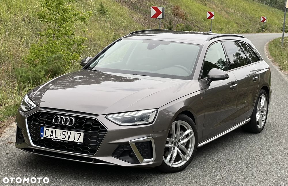 Audi A4 Avant 40 TDI quattro S tronic S line - 2