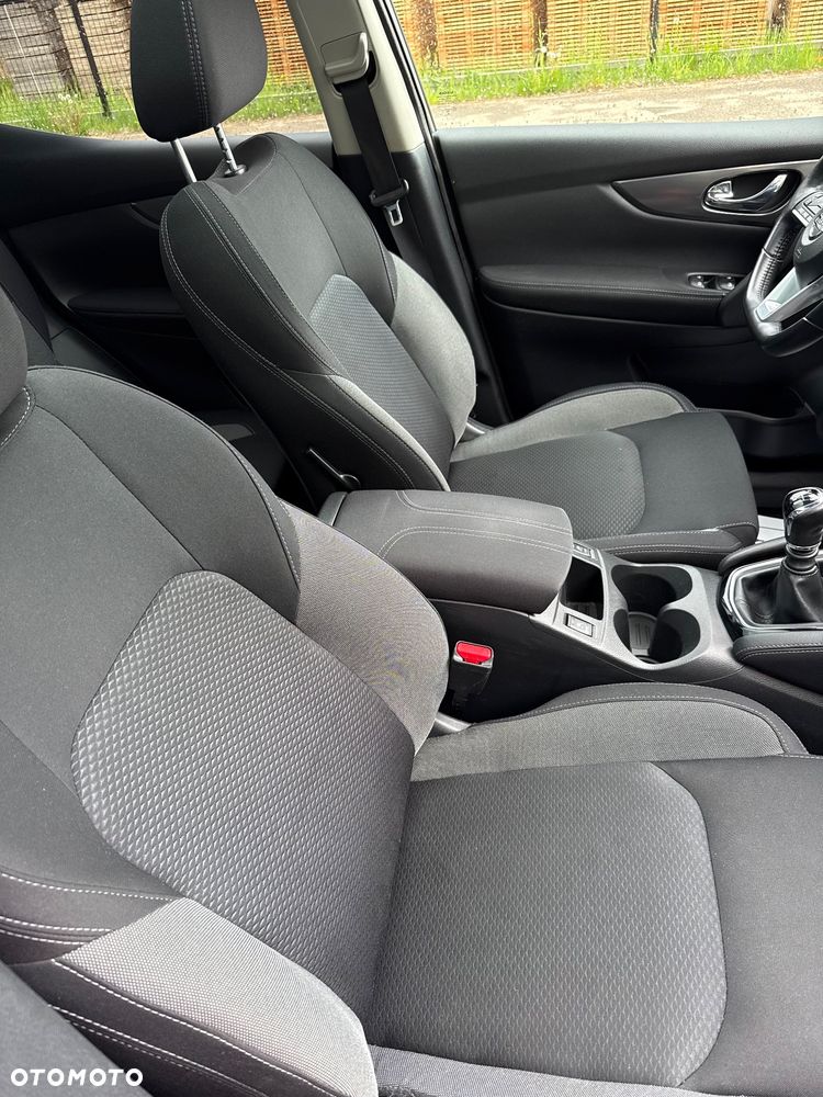 Nissan Qashqai 1.2 DIG-T Tekna - 26