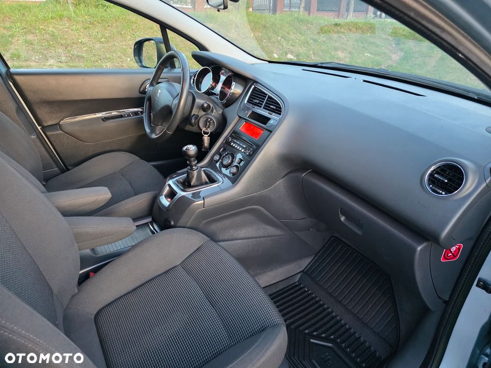 Peugeot 5008 - 7