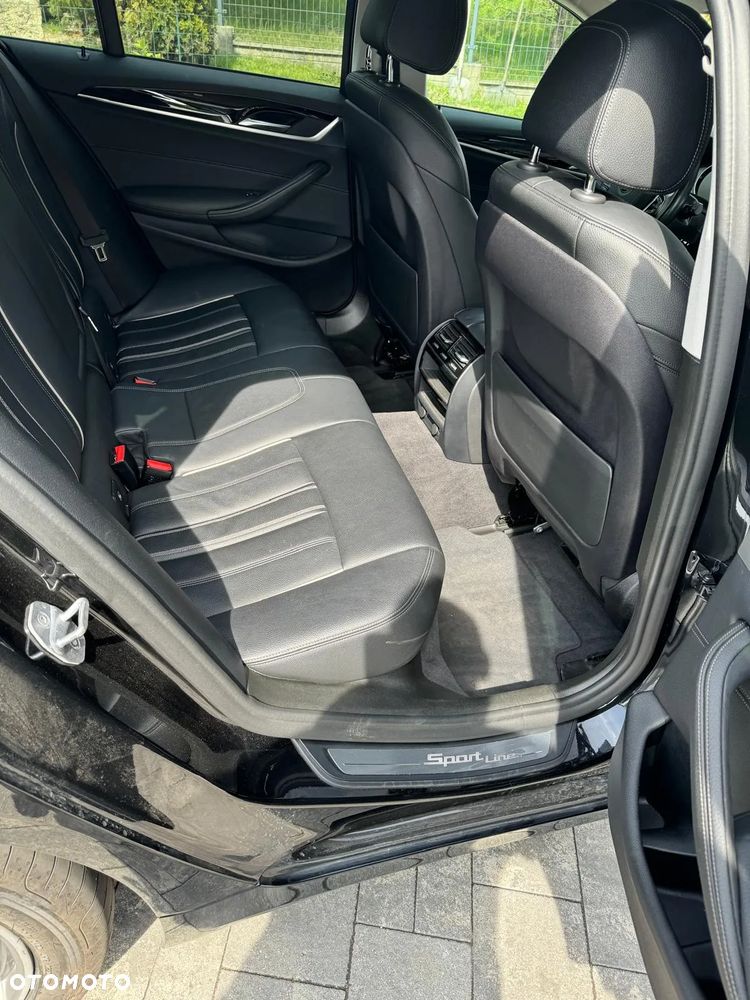 BMW Seria 5 520d Luxury Line sport - 18