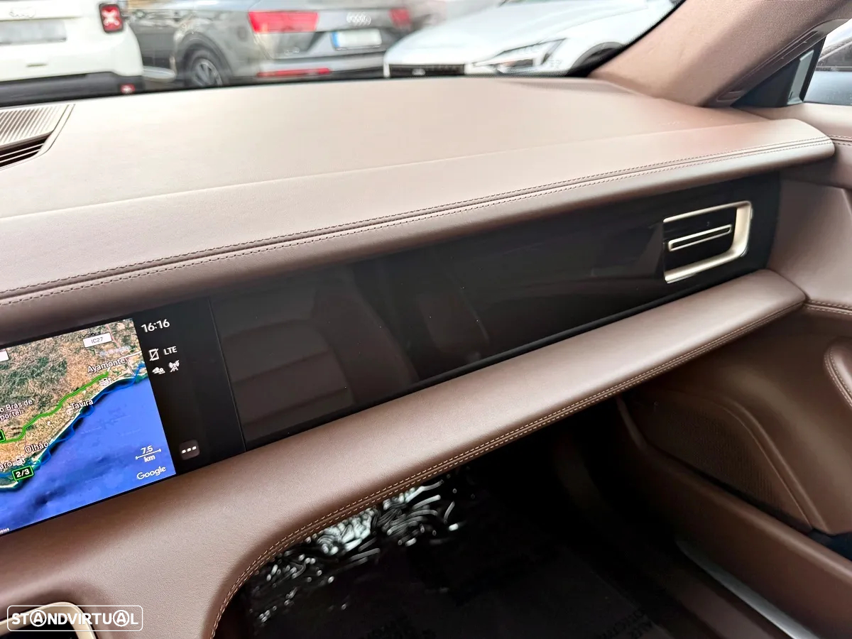 Porsche Taycan Sport Turismo 4S - 19