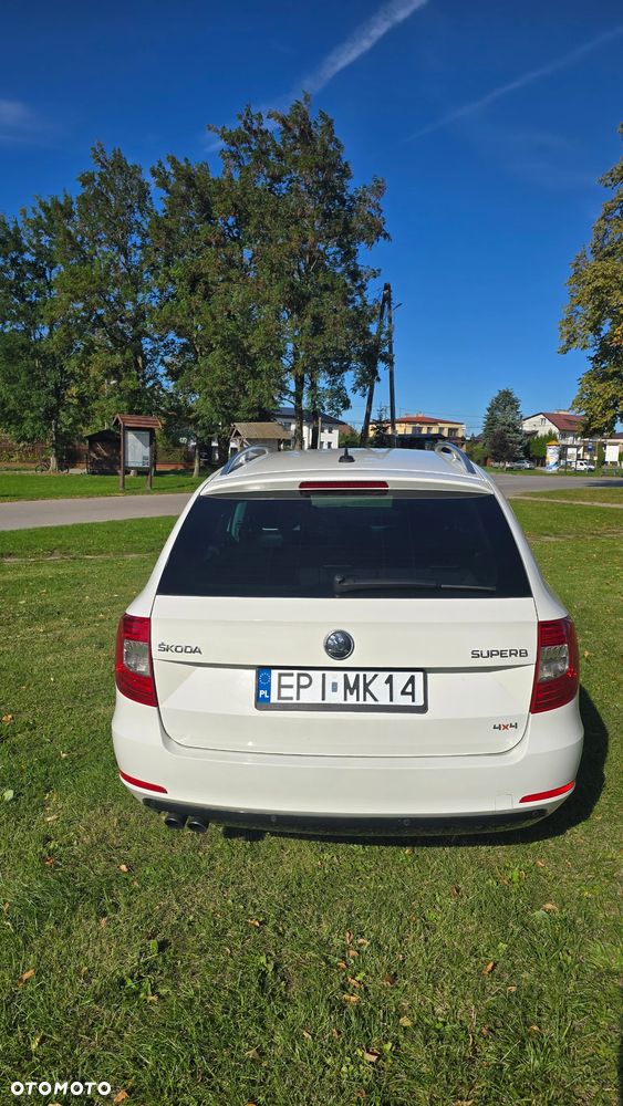 Skoda Superb 2.0 TDI 4x4 Business DSG - 5