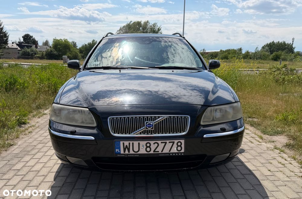 Volvo V70 2.4 Momentum - 2