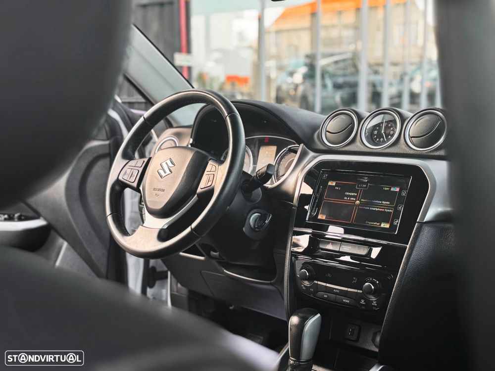 Suzuki Vitara 1.0T GLE AT - 11