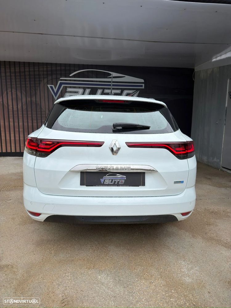 Renault Mégane E-Tech - 6