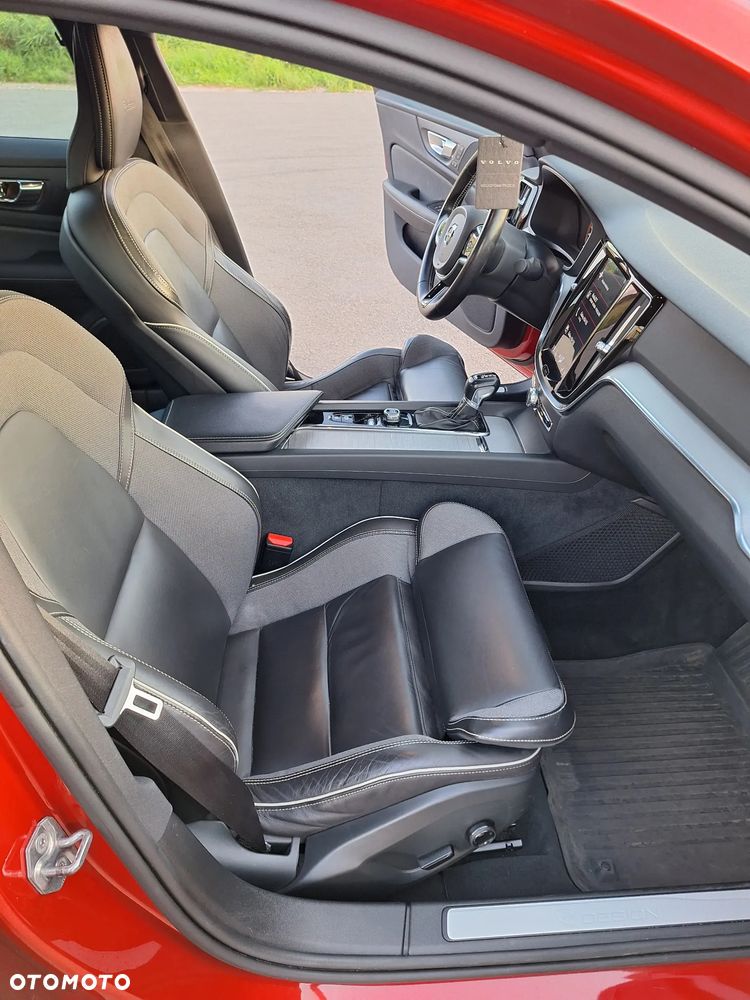 Volvo S60 T4 R-Design - 15