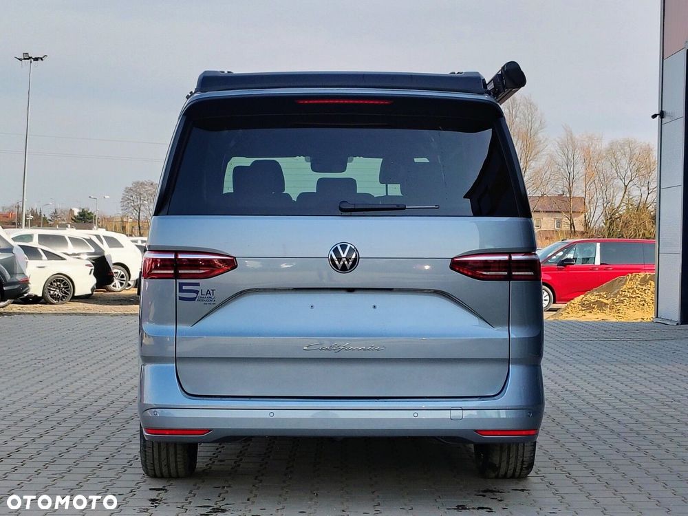 Volkswagen california Nowa California Beach silnik: 2,0 l TDI SCR 150 KM / skrzynia biegów: 7-biegowa DSG rozstaw osi: 3124 mm - 6