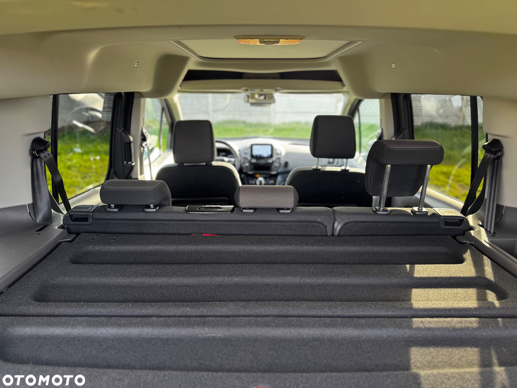 Ford Tourneo Connect 1.5 EcoBlue Active PowerShift - 24