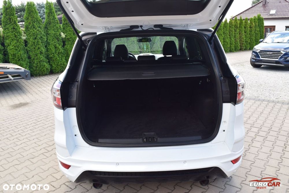 Ford Kuga 2.0 TDCi AWD ST-Line - 32