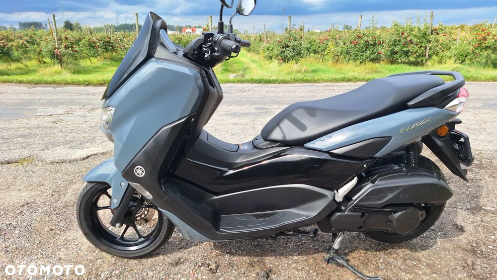 Yamaha NMAX - 15