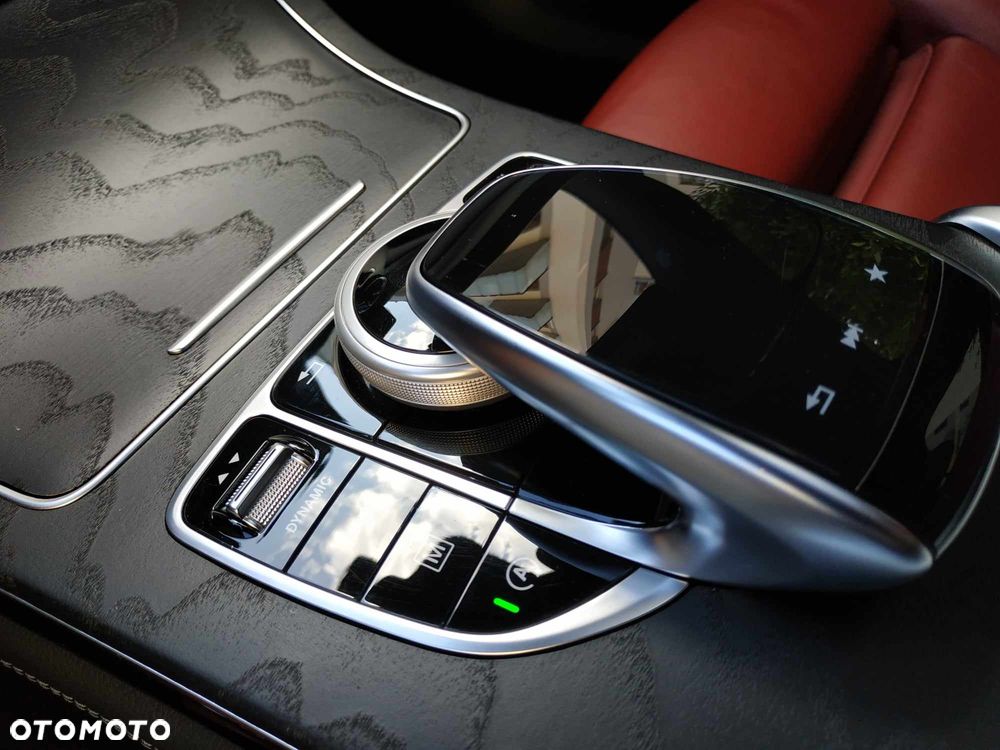 Mercedes-Benz GLC 300 4-Matic - 22
