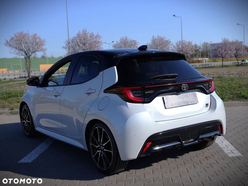 Toyota Yaris - 13
