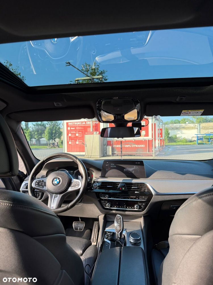 BMW Seria 5 520d xDrive M Sport sport - 5