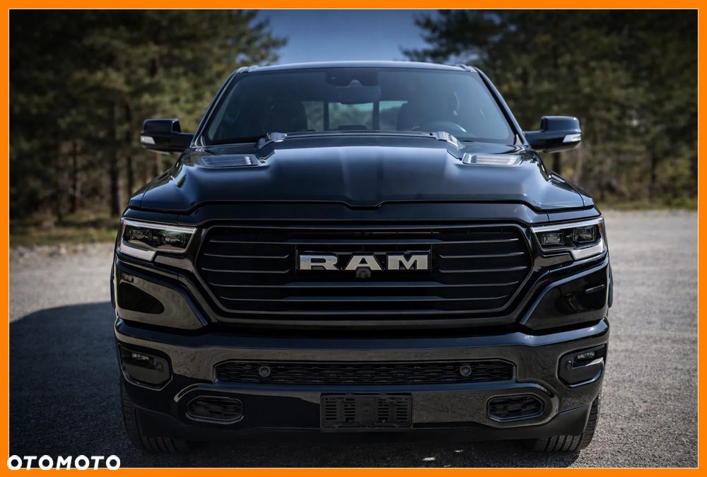 RAM 1500 Crew Cab Shortbed Limited - 9