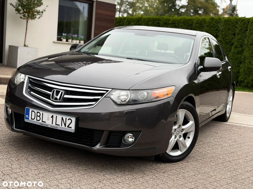 Honda Accord 2009 photo 2