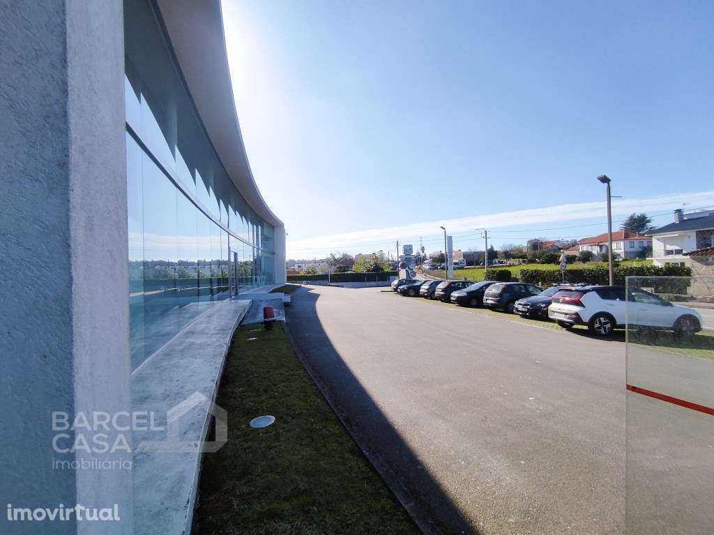 Armazém em Perelhal - Barcelos - Grande imagem: 3/12