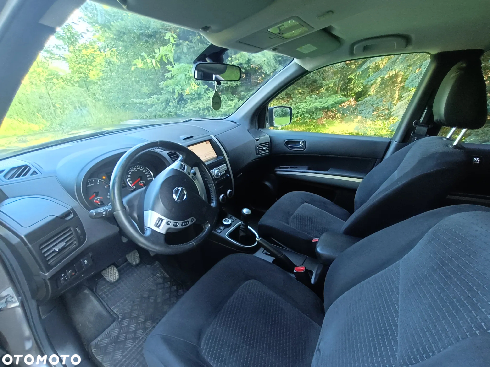 Nissan X-Trail - 27