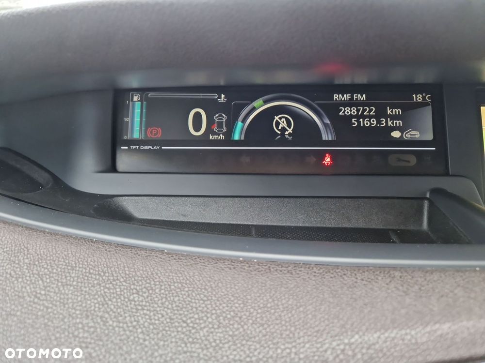 Renault Scenic 1.6 dCi Energy Privilege - 14