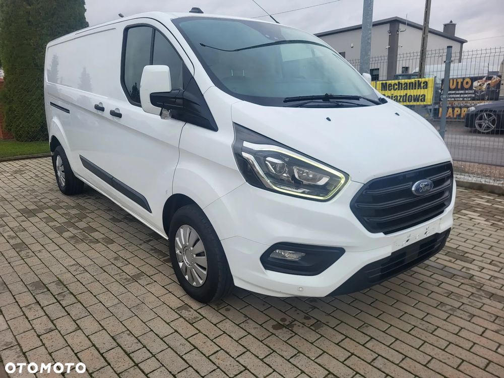 Ford Transit Custom - 11
