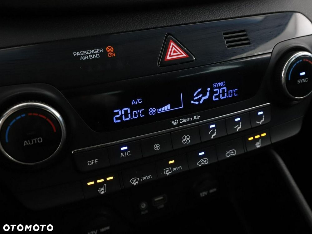 Hyundai Tucson 2.0 CRDI 4WD Style - 27