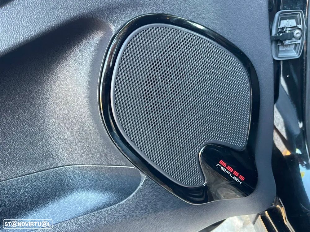 Renault Clio Sport Tourer 0.9 TCE GT Line - 24