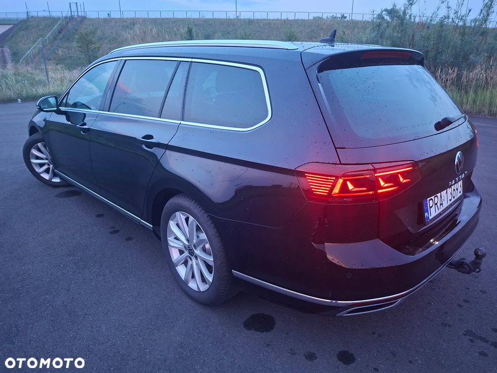 Volkswagen Passat 2.0 TDI EVO Elegance DSG - 26