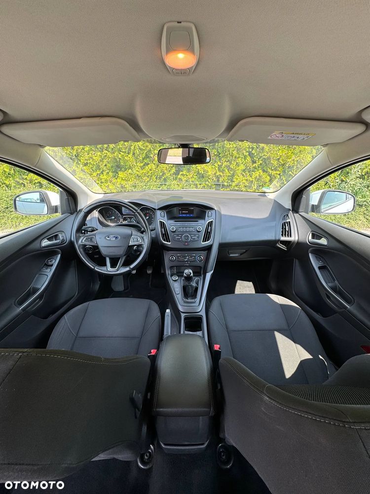Ford Focus 1.0 EcoBoost Active - 14
